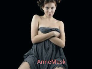 AnneMusk