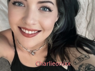 Charlieonixx
