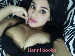 Hanni_boobs