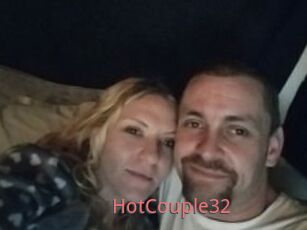 HotCouple32