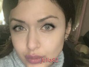 Julia82