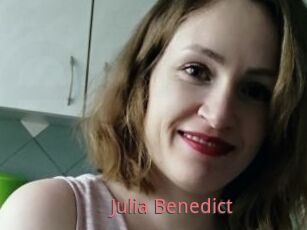 Julia_Benedict