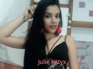 Julie_kittyx