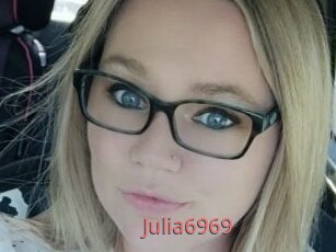 Julia6969