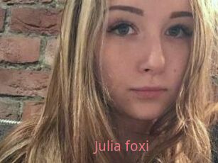 Julia_foxi