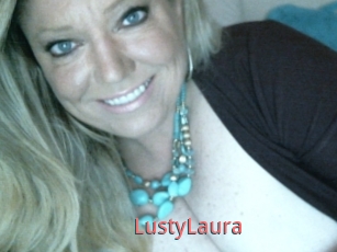 LustyLaura