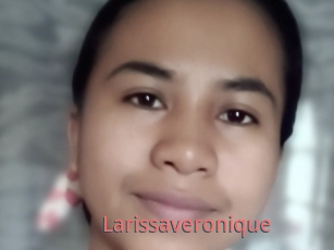 Larissaveronique