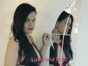 Lucianna_hott