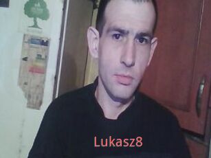 Lukasz8