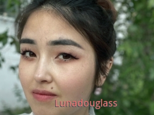 Lunadouglass