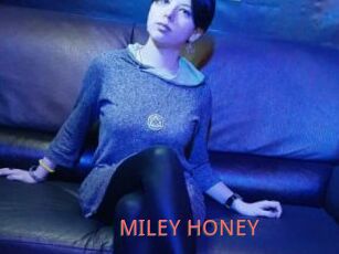 MILEY_HONEY