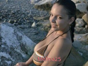 Melina25