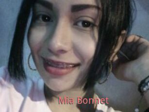 Mia_Bonnet