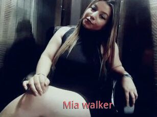 Mia_walker