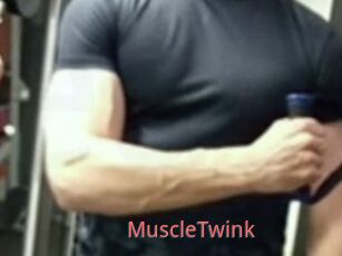 MuscleTwink