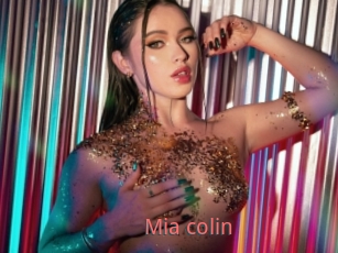 Mia_colin