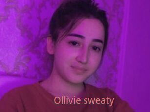 Ollivie_sweaty