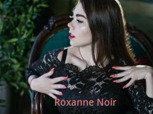 Roxanne_Noir