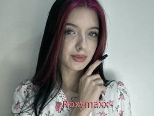 Roxymaxx