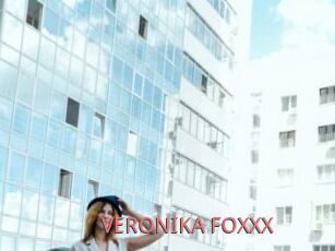 VERONIKA_FOXXX