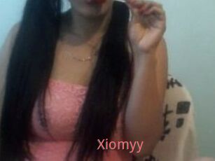 Xiomyy_